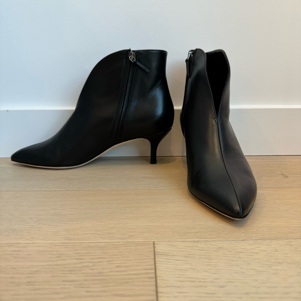 NEIL J RODGERS - KATE BOOT